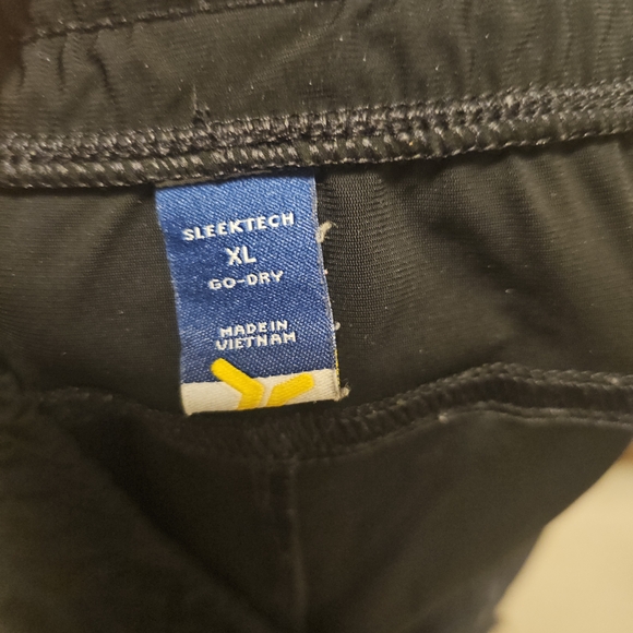 Old Navy Sleektech Black Jogger Pants - Picture 5 of 5